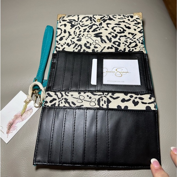 Brand New Jessica Simpson Zippered Wallet Wristlet in Teal Blue - Picture 6 of 10
